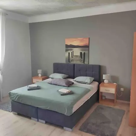 Appartement Petra Populare *