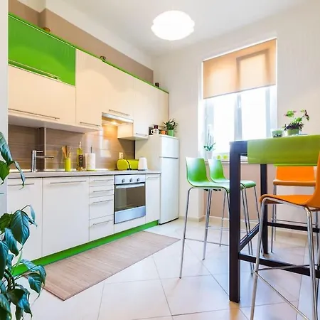 Appartement Petra Populare *