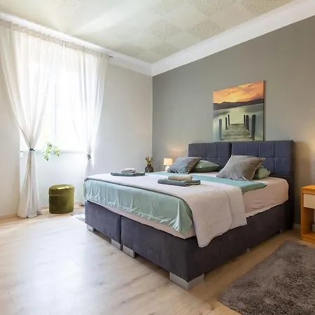 Petra Populare Appartement Zadar
