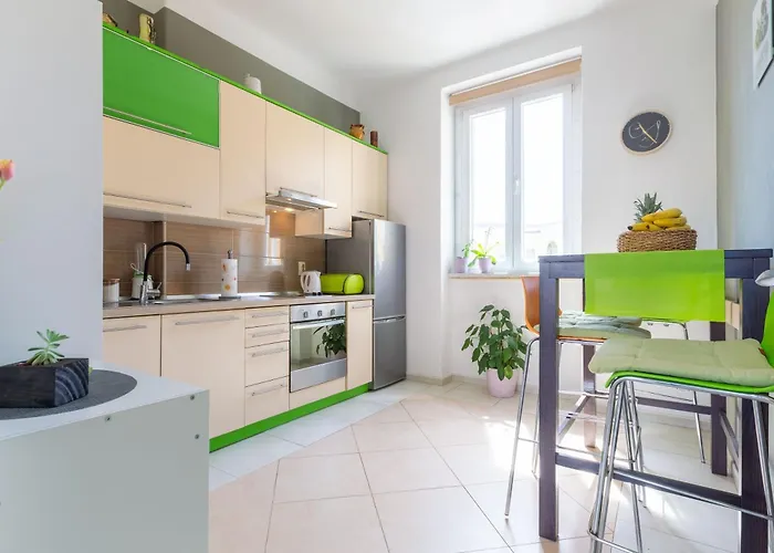 Petra Populare Appartement *
