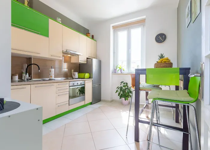Appartement Petra Populare *