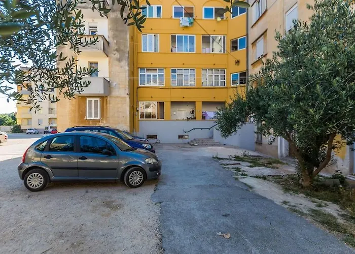 Petra Populare * Задар